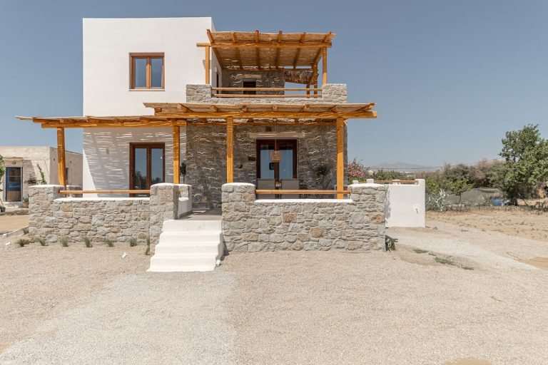 Naxos Beach Walk Plaka_0001