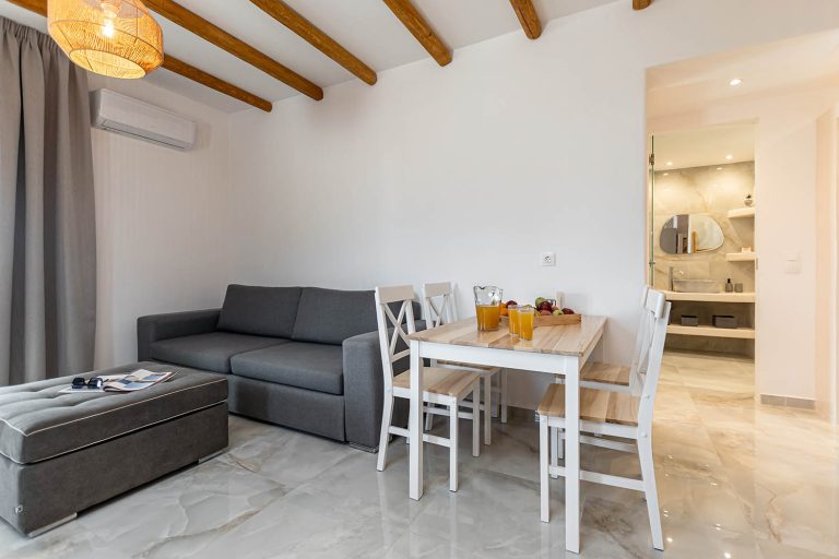 Naxos Beach Walk Plaka_0101