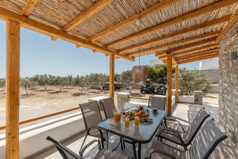 luxury rental villa plaka_0122